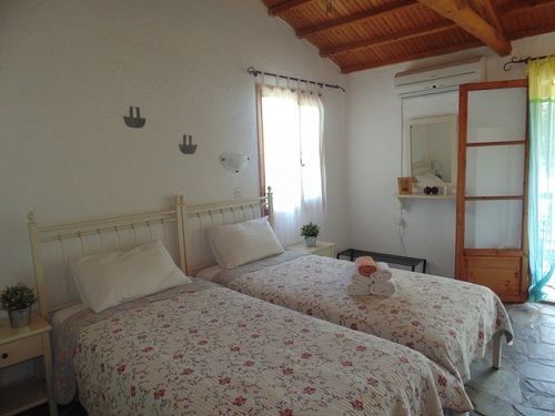 Lithea Apartment Патитири Екстериор снимка